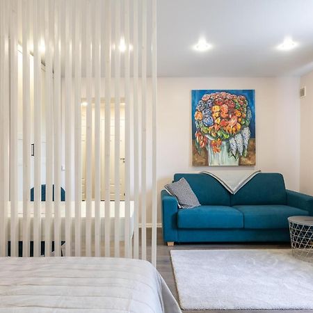 Cozy Stylish Studio Apartment With Free Parking By Centralapartments Talin Exterior foto