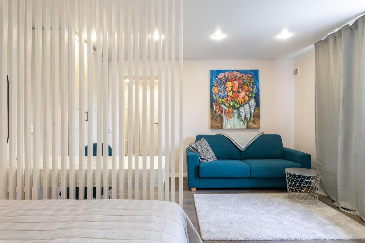 Cozy Stylish Studio Apartment With Free Parking By Centralapartments Talin Exterior foto