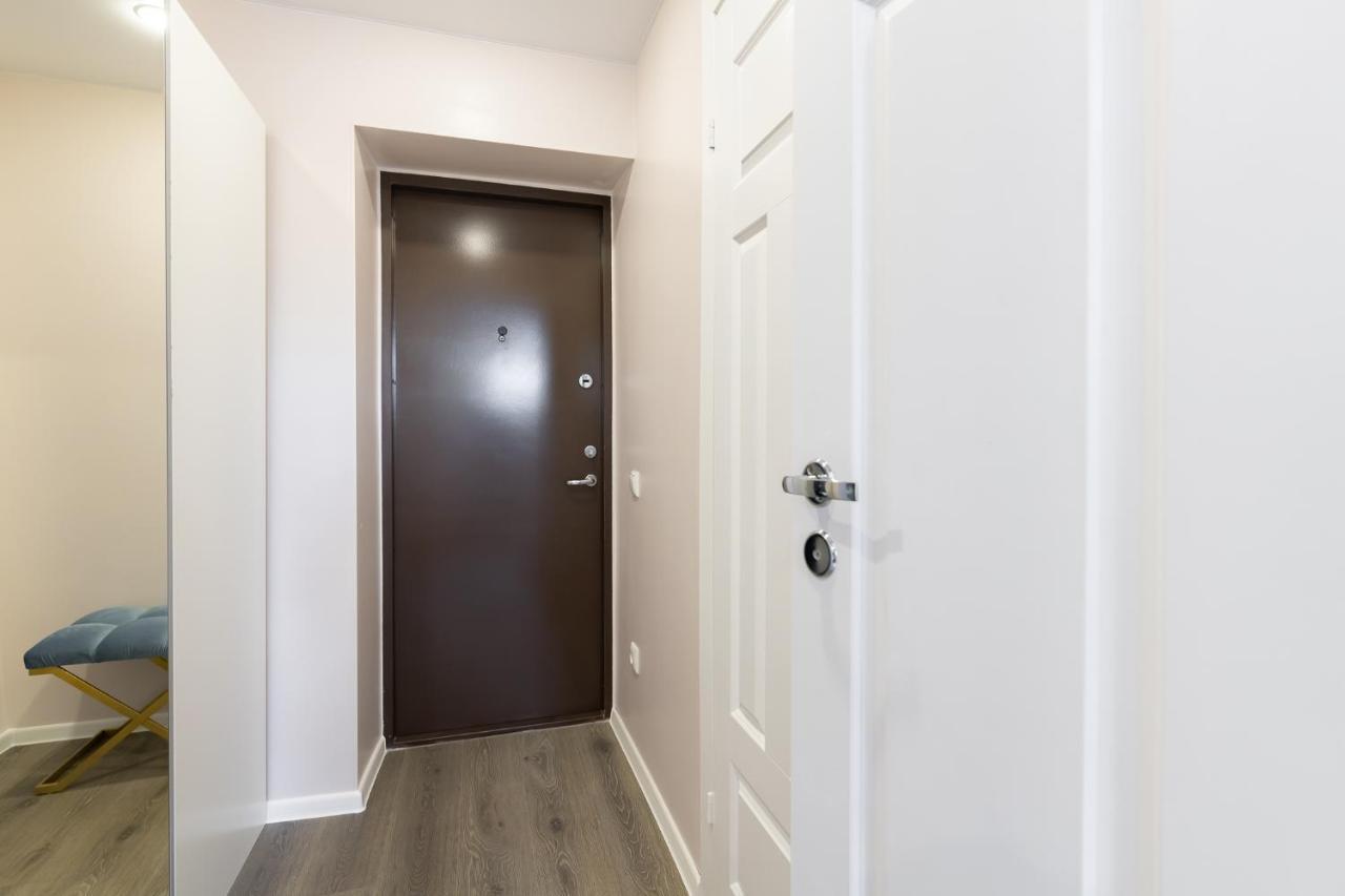 Cozy Stylish Studio Apartment With Free Parking By Centralapartments Talin Exterior foto